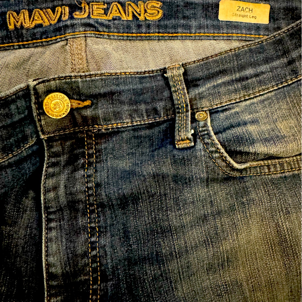 Mavi Zach straight leg jeans sized 36-30